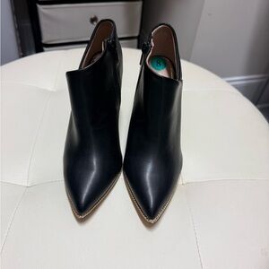 BCBG Elegant Black Ankle Boots